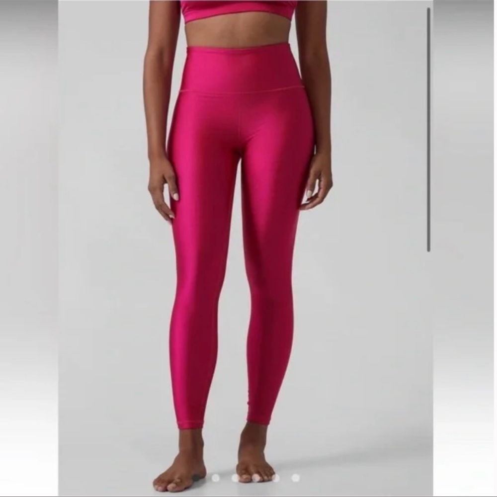 Total Barbiecore score! Hot Pink Athleta elation shine tight